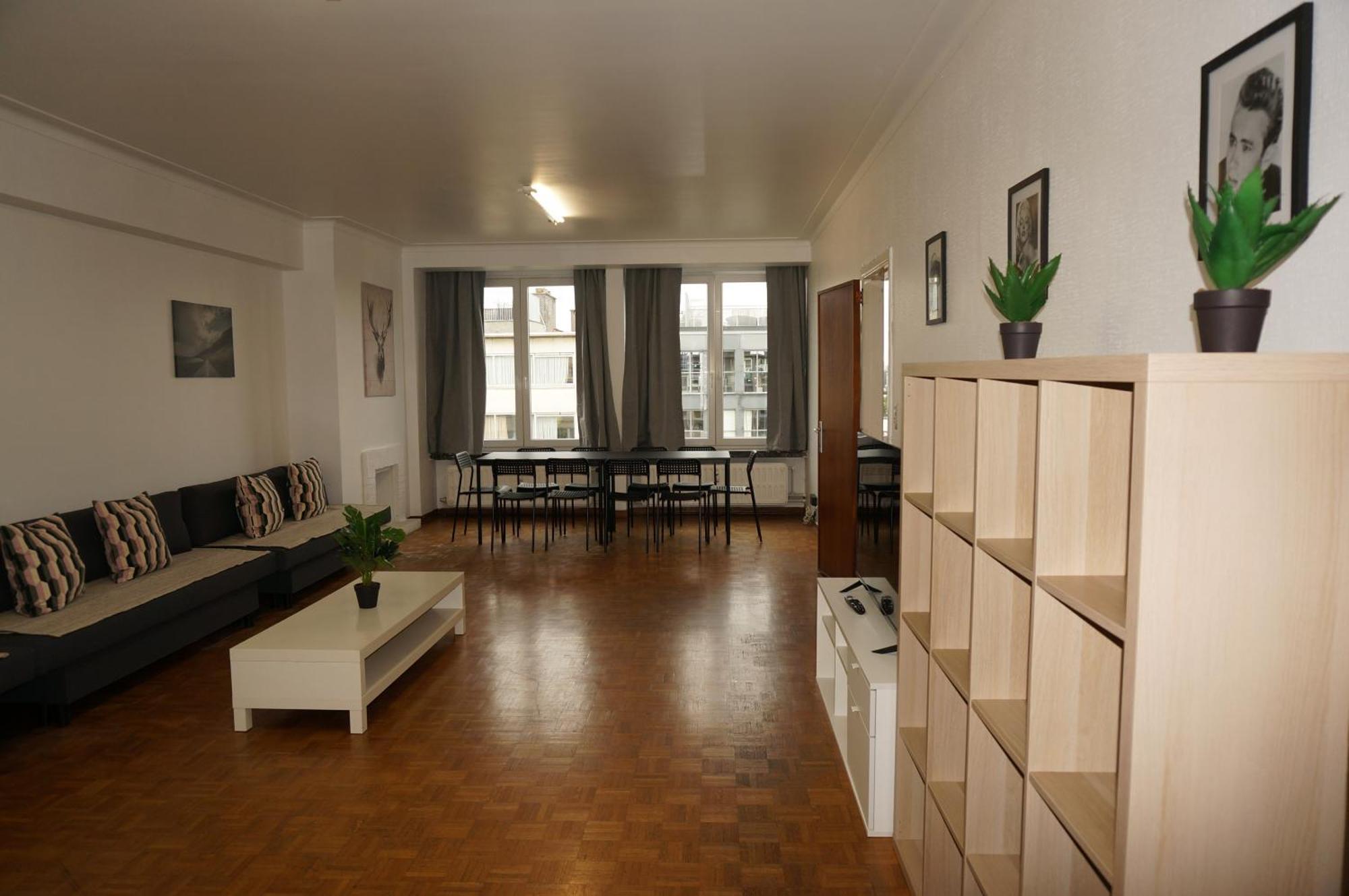 Belga Apartment 3 Bedrooms. Amberes Exterior foto